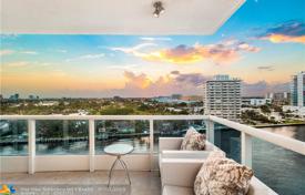 Comfortable apartment with ocean views in a residence on the first line of the beach, Fort Lauderdale, Florida, USA for $1,695,000