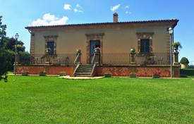 Ancient furnished villa with a vineyard, Catania, Italy for 1,600,000 €