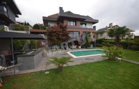Luxury Villa in a Privileged Location in Acarkent for $2,868,000
