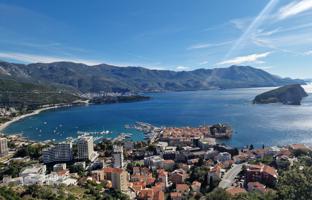 2-bedroom penthouse 244 m² in Budva city for 1,500,000 €