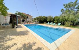 Spacious villa with a pool, a jacuzzi and a sea view, Kyparissia, Greece for 800,000 €