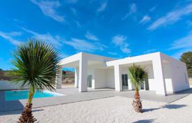 Modern single-storey villa with a garden, Pinoso, Spain for 318,000 €