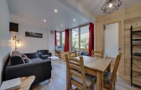 Quaint 2 bedroom apartment recently renovated, close to slopes and amenities located in Tignes (A) for 465,000 €