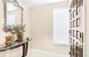 2-bedroom apartments in condo 129 m² in Doral for $470,000