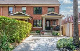Terraced house – Old Toronto, Toronto, Ontario,  Canada for C$1,599,000