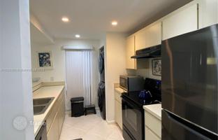 2-bedroom apartments in condo 127 m² in Palm Beach Gardens for $455,000