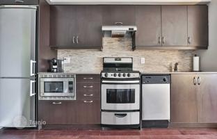2-bedroom apartment in Old Toronto for C$854,000