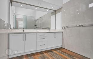 3-bedroom house 202 m² in Miami for $952,000