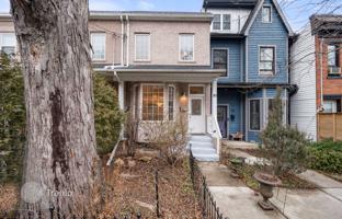 3-bedroom townhouse in Stafford Street for C$1,319,000
