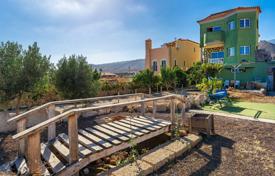 Three-storey house with a garden and a garage in Charco del Pino, Tenerife, Spain for 440,000 €