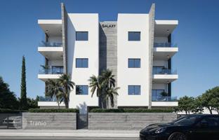6 new flats in residential complex in Universal for From 385,000 €