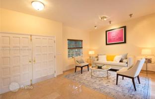 4-bedroom house 339 m² in Coral Gables for $2,048,000