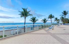 Condo – Hallandale Beach, Florida, USA for $458,000