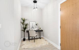 5-bedroom apartment in Etobicoke for C$844,000