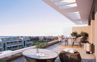 2-bedroom apartment 103 m² in Estepona for 414,000 €