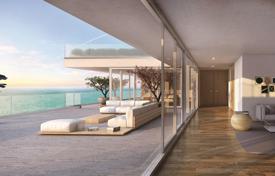New comfortable apartment with ocean and bay views in a residential complex with a private beach and two tennis courts, Bal Harbour, USA for $8,338,000