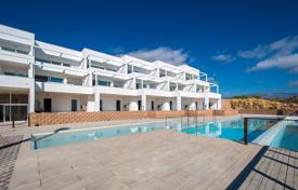 Penthouse with panoramic sea views in a residence with a swimming pool, 150 meters from the beach, Villajoyosa, Spain for 465,000 €