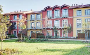 Three-level townhouse with a garden and a garage in a prestigious complex, Milan, Italy for 1,500,000 €