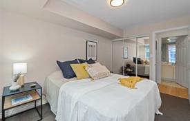 Apartment – Simcoe Street, Old Toronto, Toronto,  Ontario,   Canada for C$911,000