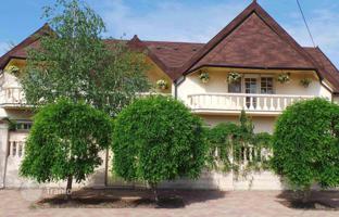 7-room house 380 m² in Debrecen for 997,000 €