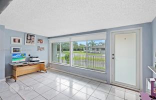 3-bedroom house 191 m² in Miami for $575,000