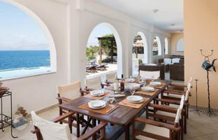 4-bedroom villa in Corfu for 3,600,000 €