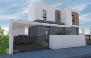3-bedroom cottage 210 m² in Pareklisia for 620,000 €
