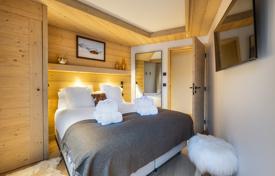 PENTHOUSE WITH SOUTH WEST EXPOSURE for 4,518,000 €