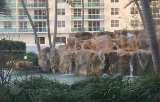 1-bedroom apartments in condo 87 m² in Miami Beach for $479,000