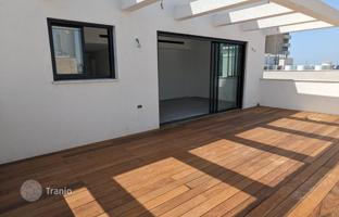 3-bedroom penthouse 115 m² in Tel Aviv for $2,097,000