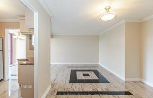 5-bedroom apartment in Etobicoke for C$805,000