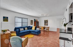 1-bedroom apartments in condo 52 m² in Miami Beach for $299,000