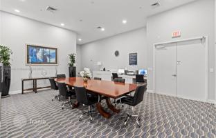 1-bedroom apartments in condo 78 m² in Aventura for $390,000