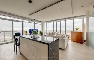 5-bedroom apartment in The Queensway for C$907,000