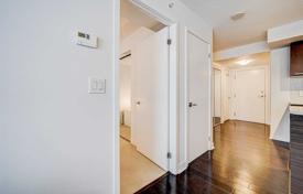 Apartment – Adelaide Street West, Old Toronto, Toronto,  Ontario,   Canada for C$935,000