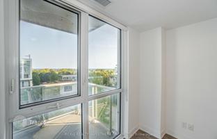 5-bedroom apartment in Etobicoke for C$1,007,000