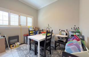8-bedroom house in Etobicoke for C$1,503,000