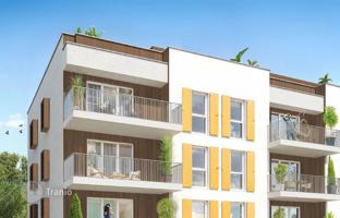 New apartments in a complex with a swimming pool, a garden and a parking, Antibes, Cote d'Azur, France for From 235,000 €