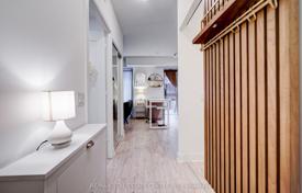 Apartment – Etobicoke, Toronto, Ontario,  Canada for C$921,000