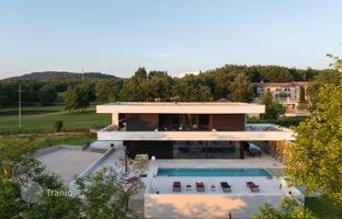 3-bedroom villa 300 m² in Grožnjan for 1,670,000 €