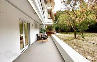 Turnkey apartment overlooking the garden in the center of Glyfada, Attica, Greece for 250,000 €