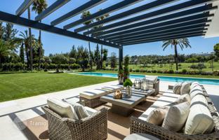 7-bedroom villa 1,636 m² in Nueva Andalucia for 19,500,000 €