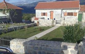 3 bedroom House in Kotor for 245,000 €