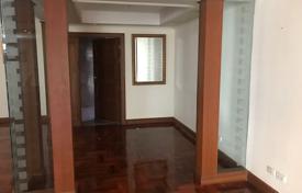 3 bed Condo in Kallista Mansion Khlong Toei Nuea Sub District for $818,000