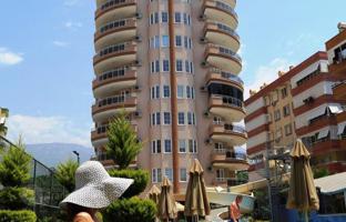 3-bedroom penthouse 217 m² in Alanya for 16,658,000 TRY