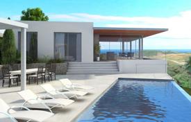 New villa with a plot, a pool, a garage, a terrace and sea and mountain views, Mijas, East Marbella, Spain for 1,295,000 €