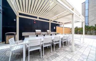 2-bedroom apartment in Roehampton Avenue for C$1,291,000