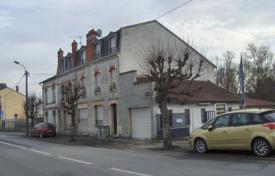 Townhome – Grand Est, France for 270,000 € Townhome – Grand Est, France for 270,000 €