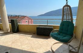 Magnificent three-bedroom apartment just 50 m from the sea, Topla, Herceg Novi, Montenegro for 555,000 €