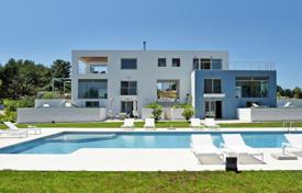 New villa with a pool and a parking on the first sea line, Corfu, Greece for 10,200 € per week